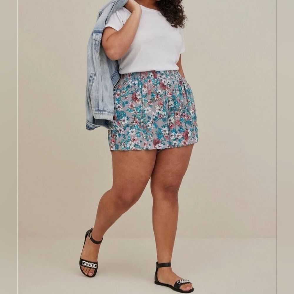 Torrid Floral Short